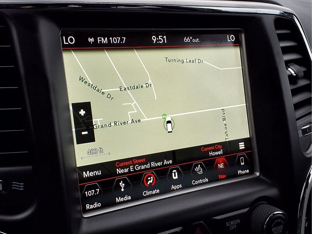 Used 2018 Jeep Grand Cherokee Limited AWD/4WD image 20