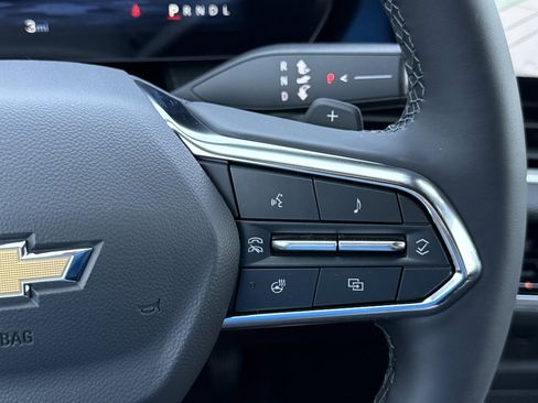 New 2026 Chevrolet Equinox LT w/ Safety and Technology Package FWD image 40