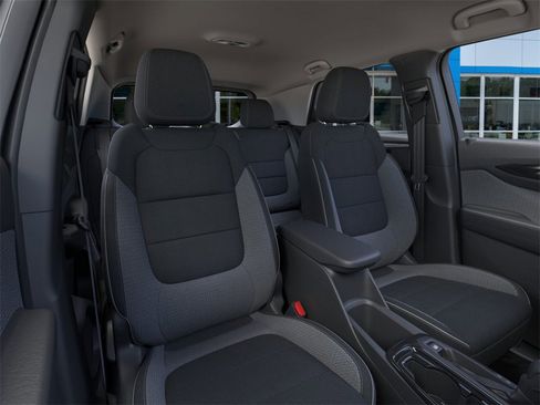 New 2026 Chevrolet TrailBlazer LT image 16