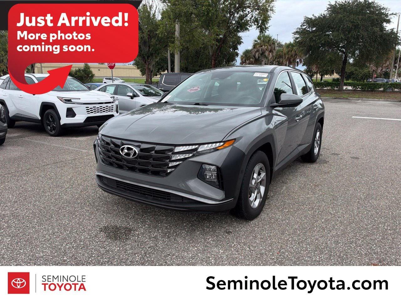 Used 2024 Hyundai Tucson SE FWD image 1