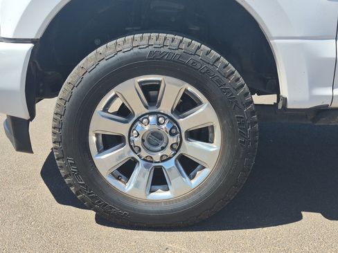 Used 2017 Ford F350 Platinum w/ Platinum Ultimate Package AWD/4WD image 10