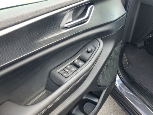 New 2025 Jeep Grand Cherokee L Altitude AWD/4WD image 7