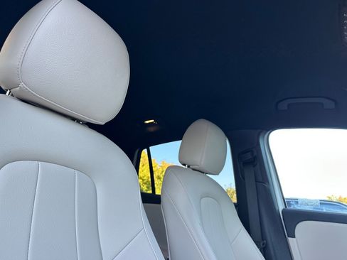 Used 2025 Mercedes-Benz GLA 250 image 17