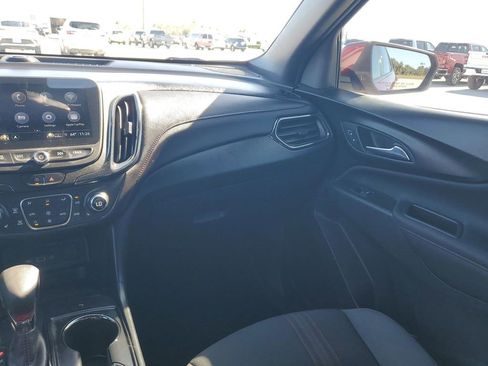 Used 2023 Chevrolet Equinox RS image 26