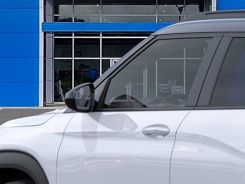 New 2026 Chevrolet TrailBlazer RS w/ Convenience Package FWD image 12