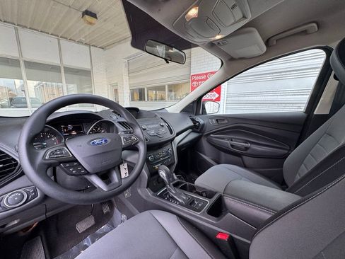Used 2019 Ford Escape S image 14
