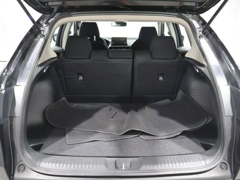 Used 2025 Honda HR-V LX image 4