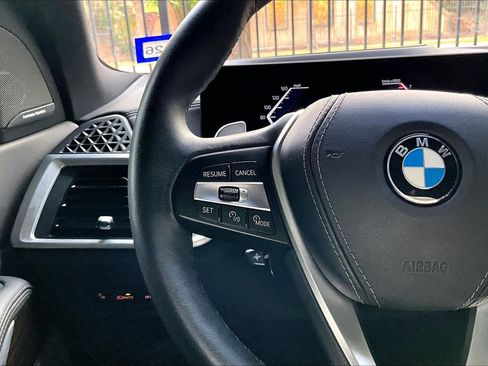 Used 2024 BMW X5 sDrive40i w/ Premium Package image 23