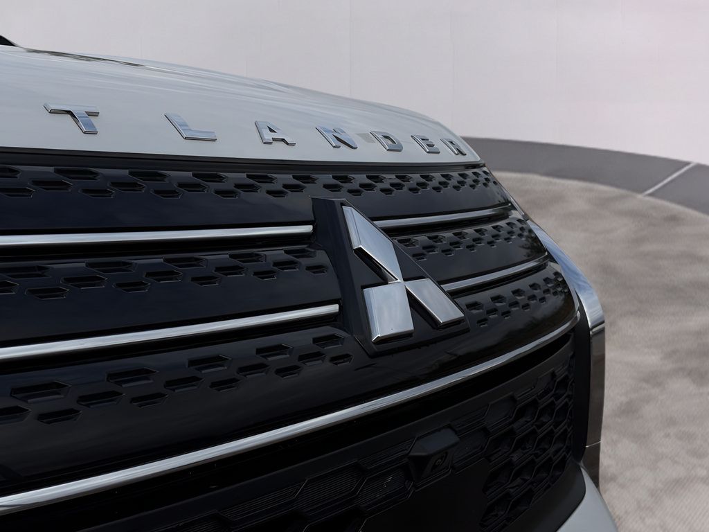 Used 2022 Mitsubishi Outlander SEL FWD image 10