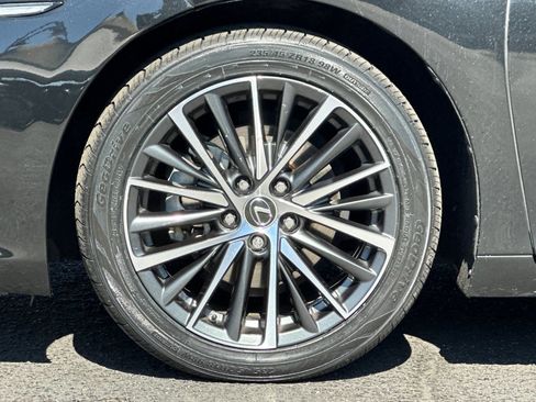 Used 2023 Lexus ES 350 w/ Premium Package FWD image 32