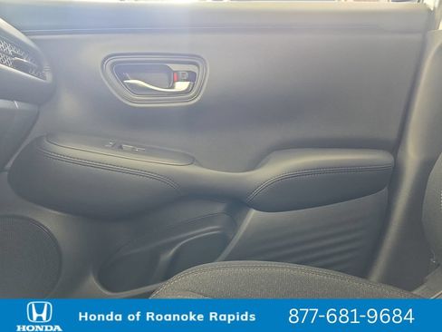 New 2027 Honda HR-V LX image 31