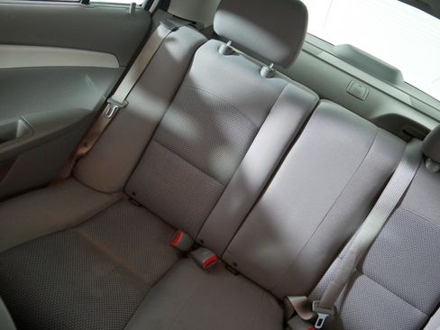 Used 2011 Chevrolet Malibu LS FWD image 12