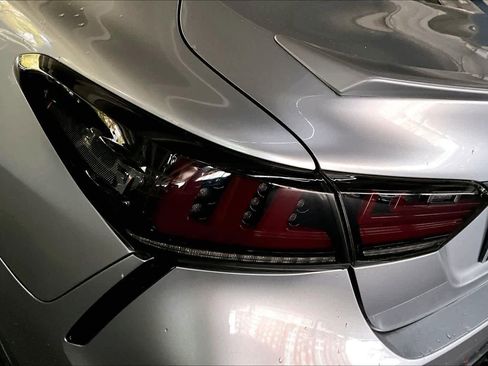 Used 2018 Toyota Camry SE image 28