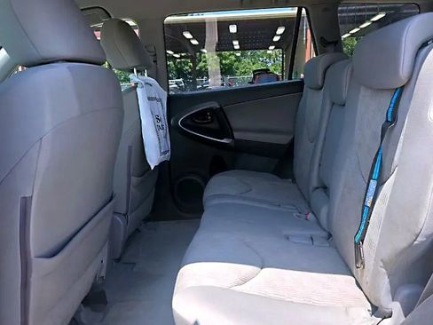 Used 2010 Toyota RAV4 2WD image 8