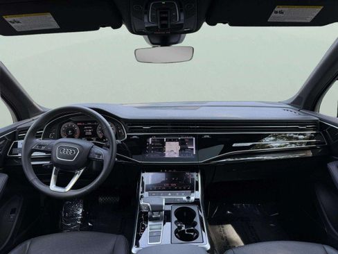 Certified 2025 Audi Q7 3.0T Premium Plus w/ Premium Plus Package AWD/4WD image 10