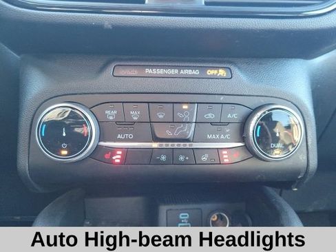 Used 2023 Ford Escape ST-Line image 8