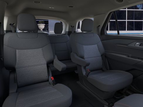New 2026 Ford Explorer Active RWD image 40