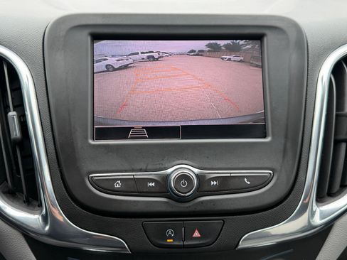 Used 2023 Chevrolet Equinox LS w/ LS Convenience Package FWD image 14