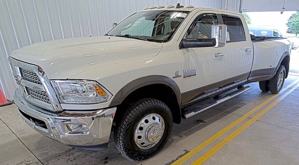 Used 2017 RAM 3500 Laramie AWD/4WD image 1
