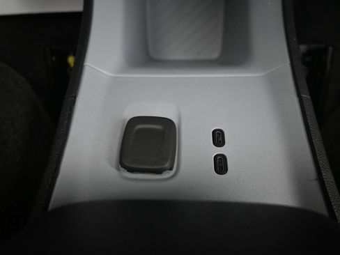 New 2027 Chevrolet Bolt LT FWD image 20