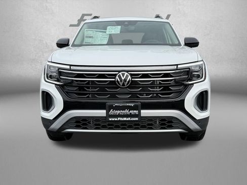 New 2026 Volkswagen Atlas Peak Edition AWD/4WD image 5