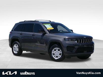 Used 2025 Jeep Grand Cherokee Laredo