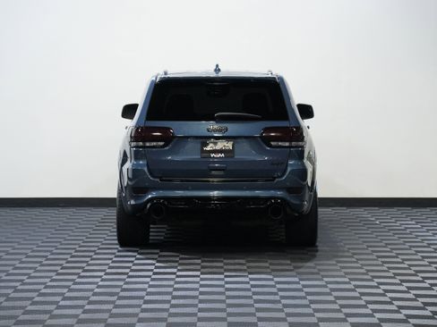 Used 2019 Jeep Grand Cherokee SRT w/ Trailer Tow Group IV AWD/4WD image 7