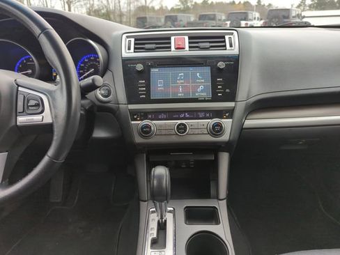 Used 2017 Subaru Legacy 3.6R Limited image 22