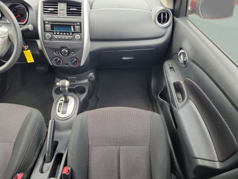 Used 2017 Nissan Versa SV image 17