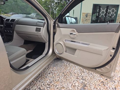 Used 2009 Dodge Avenger SXT FWD image 20