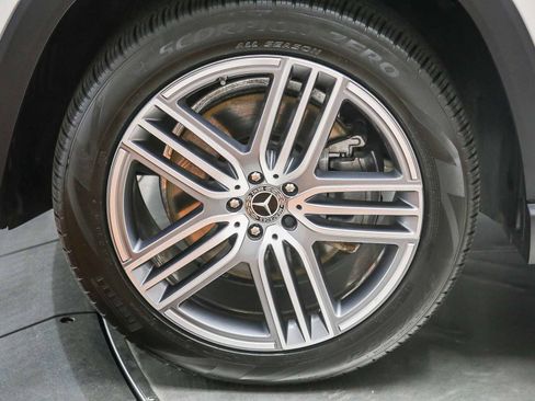 Used 2021 Mercedes-Benz GLS 450 4MATIC image 10