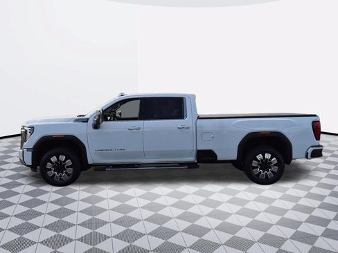 Certified 2024 GMC Sierra 2500 Denali w/ Snow Plow Prep/Camper Package AWD/4WD image 4