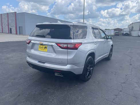 Used 2019 Chevrolet Traverse Premier AWD/4WD image 8