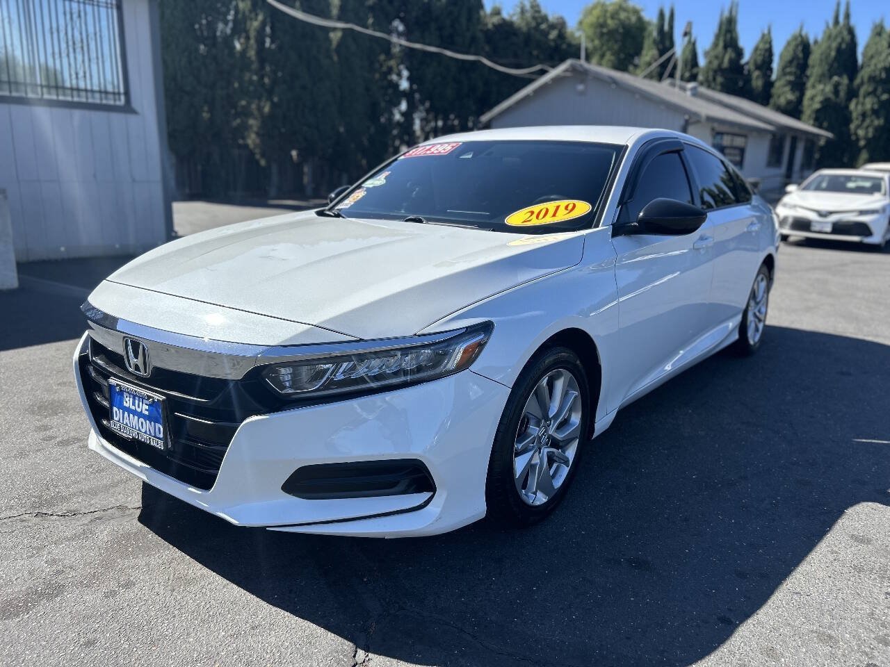Used 2019 Honda Accord LX image 3