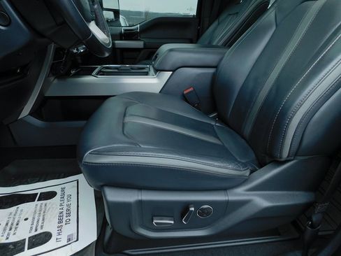 Used 2022 Ford F250 Platinum image 27