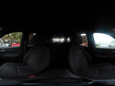 Used 2025 Chevrolet Equinox LT image 43