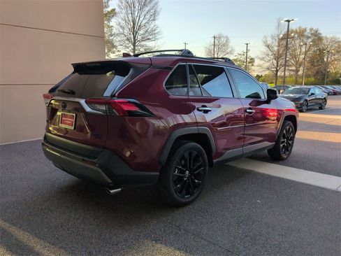 Used 2020 Toyota RAV4 Limited image 6