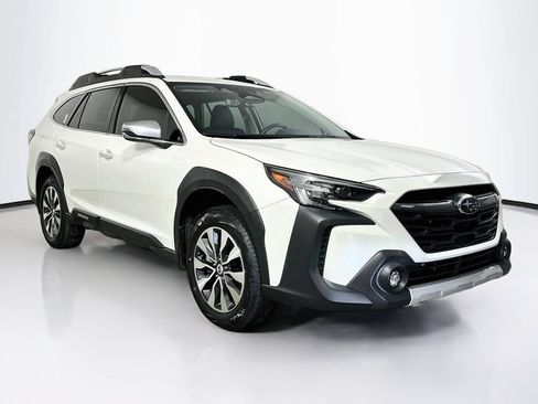 Used 2024 Subaru Outback Touring XT AWD/4WD image 2