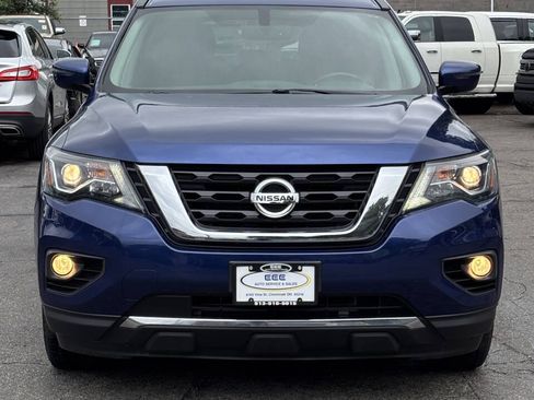 Used 2018 Nissan Pathfinder SV AWD/4WD image 3