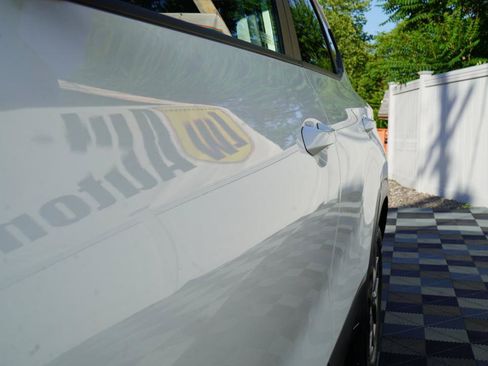 Used 2024 Kia Seltos LX AWD/4WD image 40