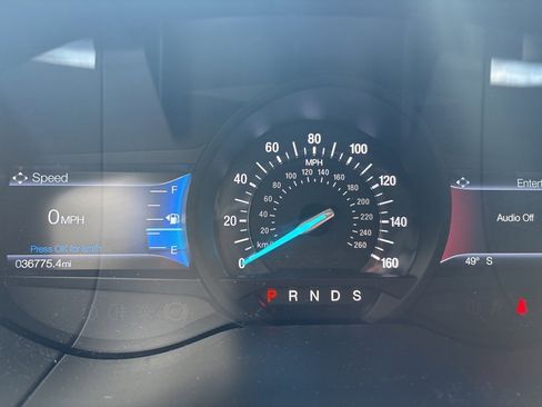 Used 2020 Ford Edge Titanium w/ Equipment Group 301A image 6