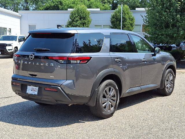 Certified 2025 Nissan Pathfinder S AWD/4WD image 8