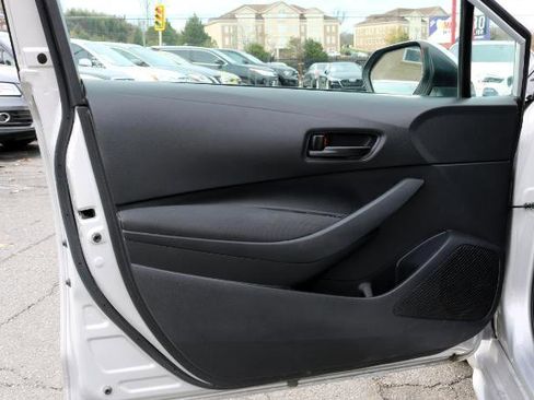 Used 2023 Toyota Corolla LE image 8