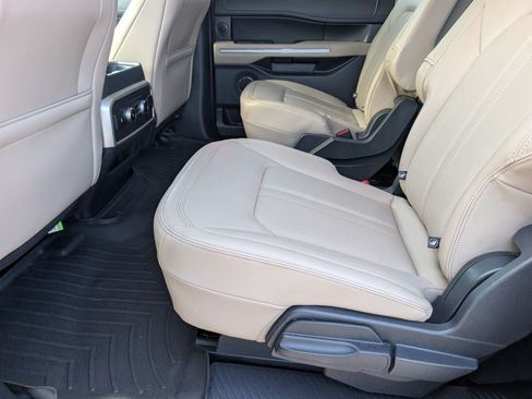 Used 2023 Ford Expedition Max Limited RWD image 34