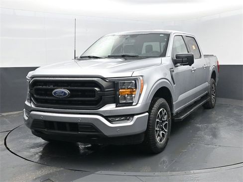 Used 2023 Ford F150 XLT w/ Equipment Group 302A High image 5