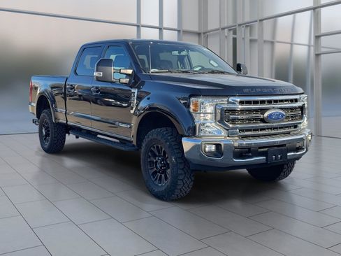 Used 2022 Ford F250 Lariat w/ Tremor Off-Road Package image 2