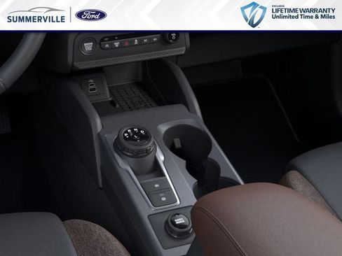 New 2025 Ford Bronco Sport Outer Banks w/ Outer Banks Tech Package+ AWD/4WD image 17