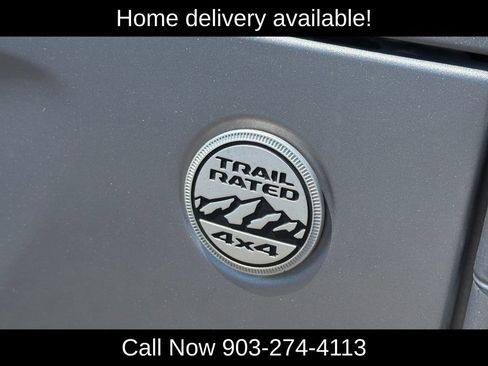 Used 2021 Jeep Wrangler Unlimited Sahara AWD/4WD image 11