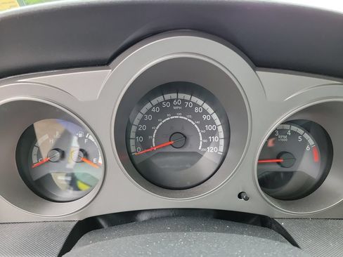 Used 2010 Dodge Avenger SXT FWD image 17