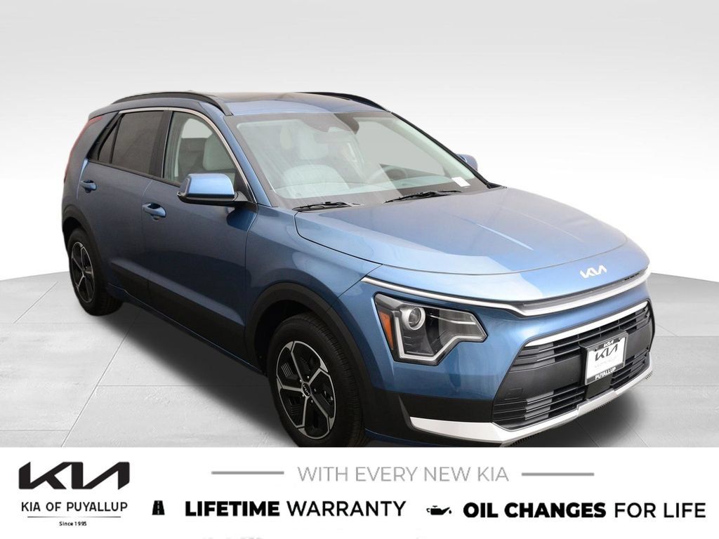 New 2026 Kia Niro EX FWD image 3